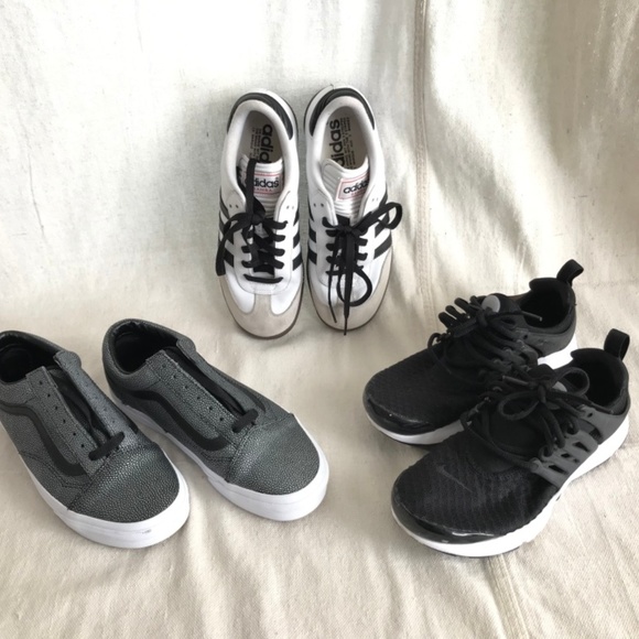 Lot of 3 Sneakers - Picture 1 of 5